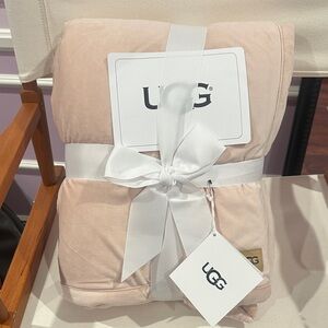 UGG Soft Pink Cozy Throw Blanket